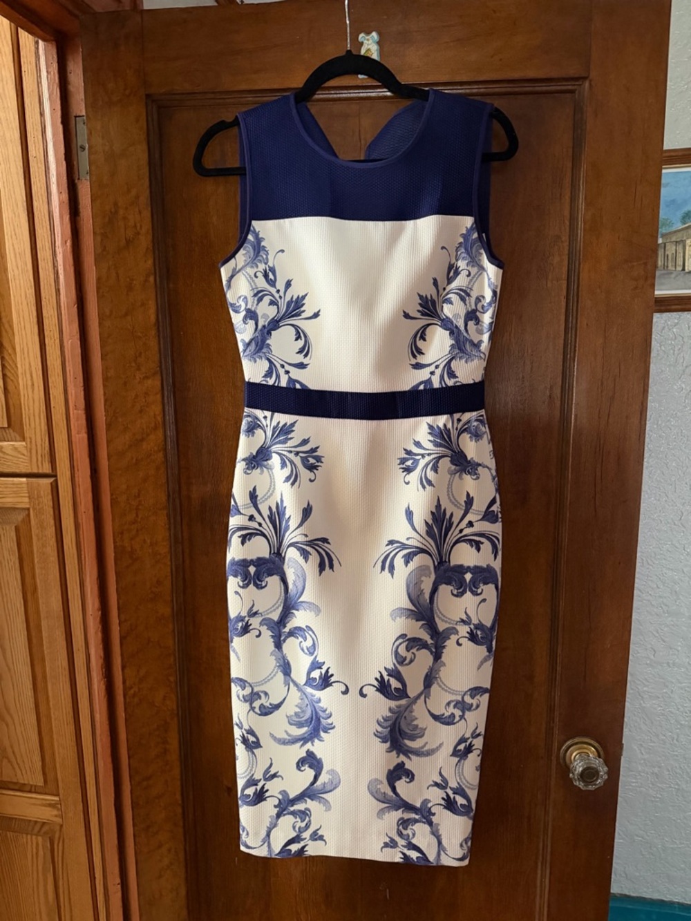 Ted Baker White and Blue Floral Midi Sheath Dress